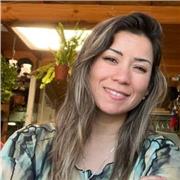 Pofesora de educación fisica y salud, diplomado de Yoga y meditacion